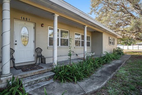 Casa en venta en Clearwater, Florida, 3 dormitorios, 147.99 m2 № 1530668 - foto 2