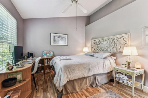 Touwnhouse à vendre à Tampa, Floride: 2 chambres, 121.89 m2 № 1784845 - photo 28