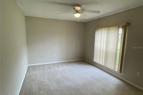 Casa en alquiler en Kissimmee, Florida, 4 dormitorios, 169.08 m2 № 1765489 - foto 20