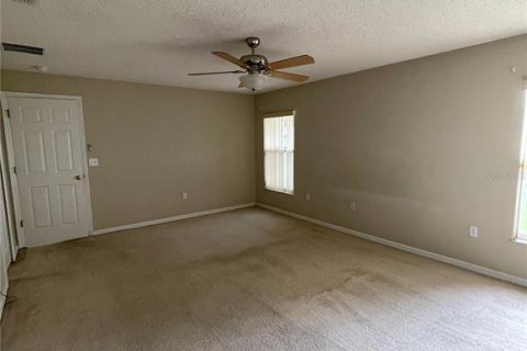 Casa en alquiler en Kissimmee, Florida, 4 dormitorios, 169.08 m2 № 1765489 - foto 12