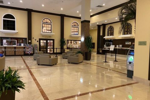 Condominio en venta en Sunny Isles Beach, Florida, 33.44 m2 № 1846032 - foto 2