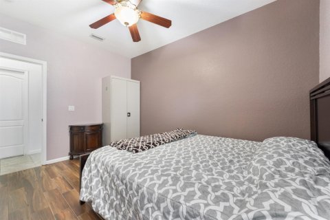 House in Palm City, Florida 4 bedrooms, 216.28 sq.m. № 2352160 - photo 29