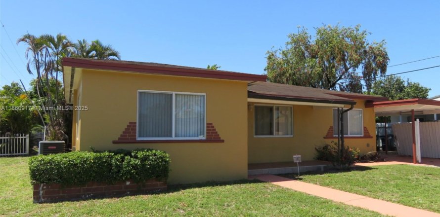 Casa en Hialeah, Florida 3 dormitorios, 107.3 m2 № 1889012