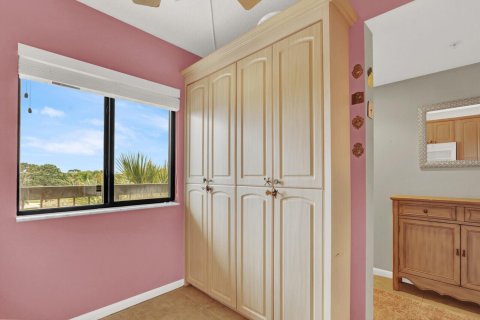 Condo in Jupiter, Florida, 2 bedrooms  № 2190765 - photo 21