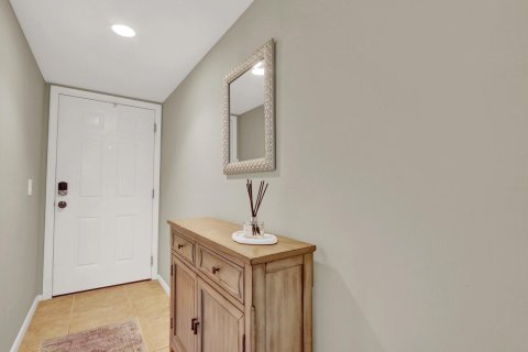 Condo in Jupiter, Florida, 2 bedrooms  № 2190765 - photo 3