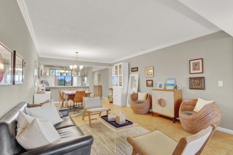 Condo in Jupiter, Florida, 2 bedrooms  № 2190765 - photo 14
