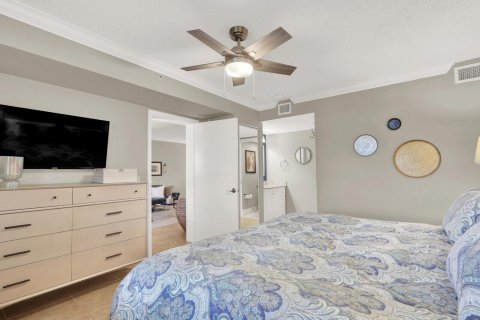 Condo in Jupiter, Florida, 2 bedrooms  № 2190765 - photo 25