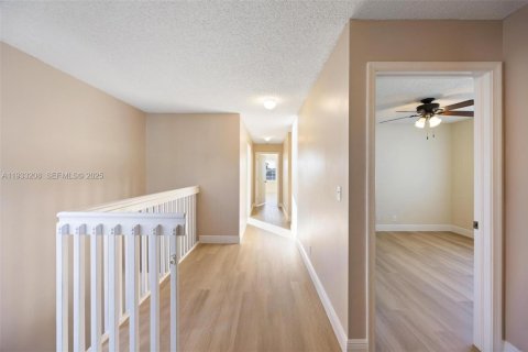 Купить виллу или дом в Мирамар, Флорида 5 спален, 218.04м2, № 1991465 - фото 23