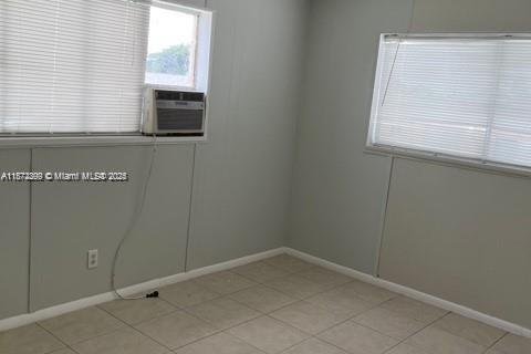 Снять в аренду кондоминиум в Лейк-Уорт, Флорида 1 спальня, 48.03м2, № 1926357 - фото 8