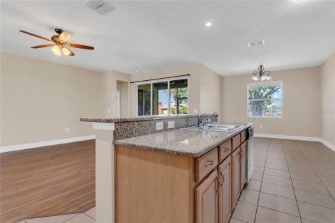 Casa en venta en Apollo Beach, Florida, 3 dormitorios, 202.9 m2 № 1740494 - foto 10