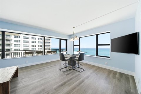 Condo in Fort Lauderdale, Florida, 2 bedrooms № 2381453