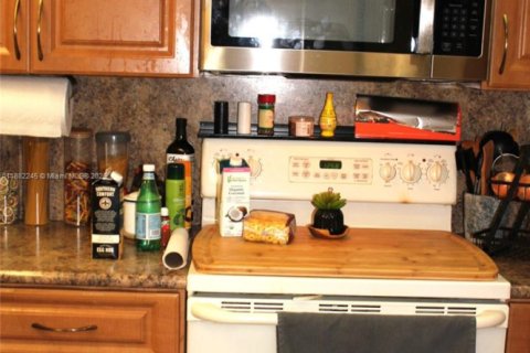 Copropriété à vendre à Oakland Park, Floride: 2 chambres, 85.47 m2 № 1978041 - photo 19