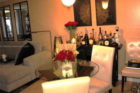 Copropriété à vendre à Oakland Park, Floride: 2 chambres, 85.47 m2 № 1978041 - photo 16