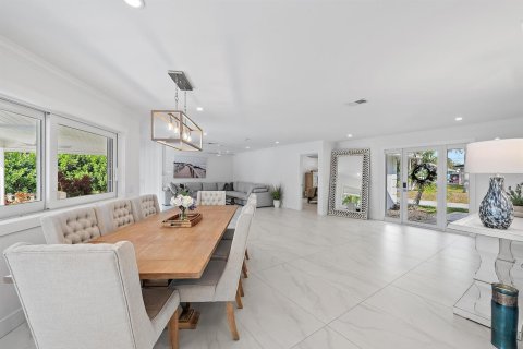 Villa ou maison à vendre à Jupiter, Floride: 3 chambres, 167.41 m2 № 2081733 - photo 4