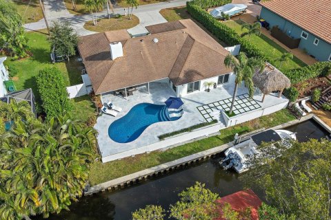 Villa ou maison à vendre à Jupiter, Floride: 3 chambres, 167.41 m2 № 2081733 - photo 2