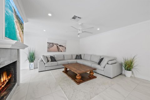 Villa ou maison à vendre à Jupiter, Floride: 3 chambres, 167.41 m2 № 2081733 - photo 6
