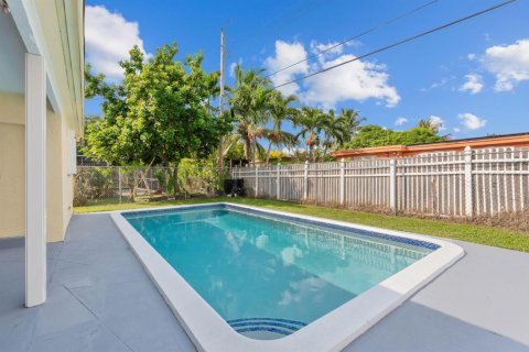 Villa ou maison à vendre à Lauderdale Lakes, Floride: 3 chambres, 120.96 m2 № 2413177 - photo 22