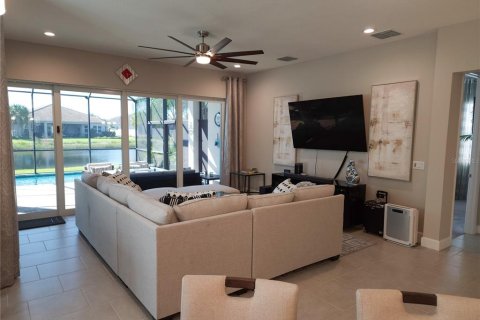 House in Wimauma, Florida 3 bedrooms, 192.68 sq.m. № 1419640 - photo 14