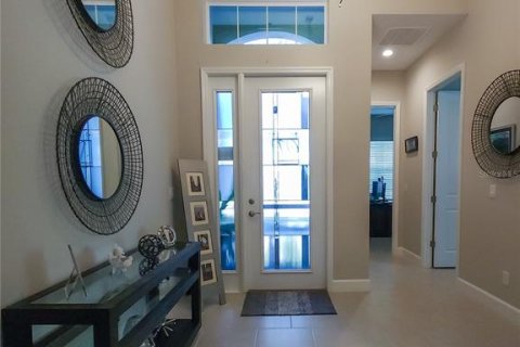 House in Wimauma, Florida 3 bedrooms, 192.68 sq.m. № 1419640 - photo 4