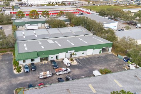 Commercial property in Orlando, Florida № 1688562 - photo 21