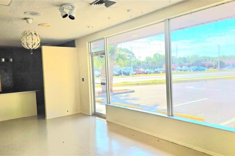 Immobilier commercial à louer à Venice, Floride № 2103158 - photo 18