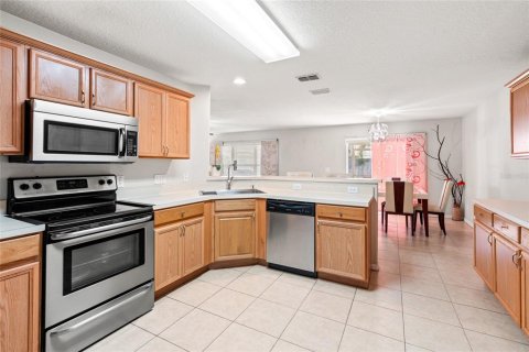 Casa en venta en Land O' Lakes, Florida, 3 dormitorios, 159.98 m2 № 1784407 - foto 9