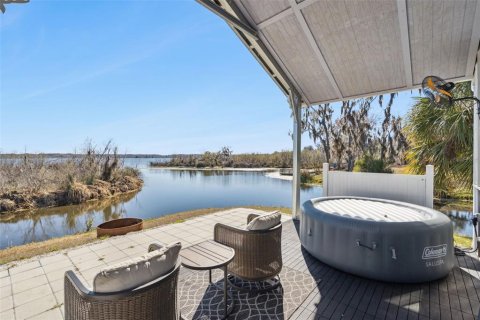 House in Lake Panasoffkee, Florida 2 bedrooms, 66.89 sq.m. № 2109189 - photo 19