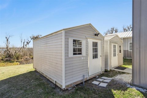 House in Lake Panasoffkee, Florida 2 bedrooms, 66.89 sq.m. № 2109189 - photo 17