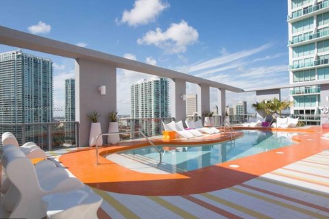 Condo in Miami, Florida, 2 bedrooms  № 2052730