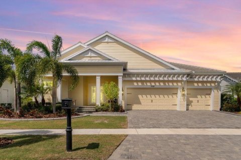 House in Apollo Beach, Florida 3 bedrooms, 243.5 sq.m. № 1854708 - photo 2