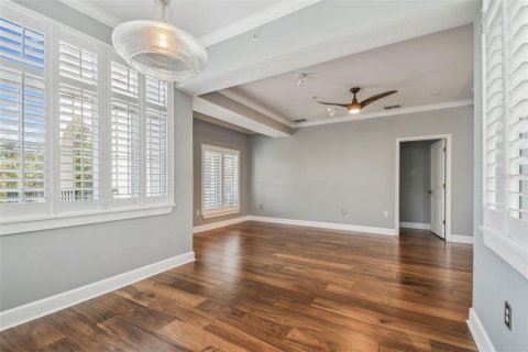 Condominio en venta en Tampa, Florida, 2 dormitorios, 125.33 m2 № 1835094 - foto 11