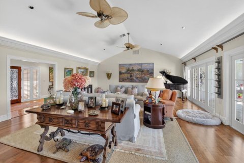 House in Boynton Beach, Florida 3 bedrooms, 323.11 sq.m. № 2169881 - photo 11