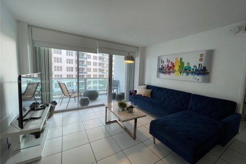 Copropriété à vendre à Miami Beach, Floride: 2 chambres, 92.9 m2 № 2016968 - photo 2