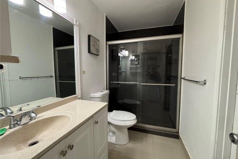 Apartamento en alquiler en Coral Springs, Florida, 2 dormitorios, 267.37 m2 № 2060112 - foto 11