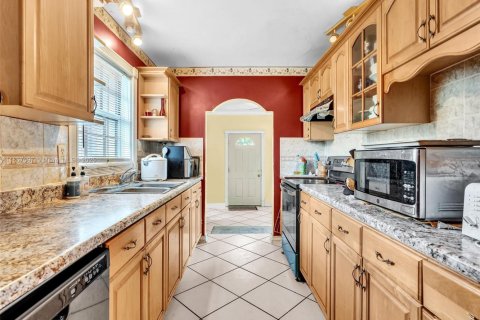 House in Homestead, Florida 3 bedrooms, 152.73 sq.m. № 1881829 - photo 27