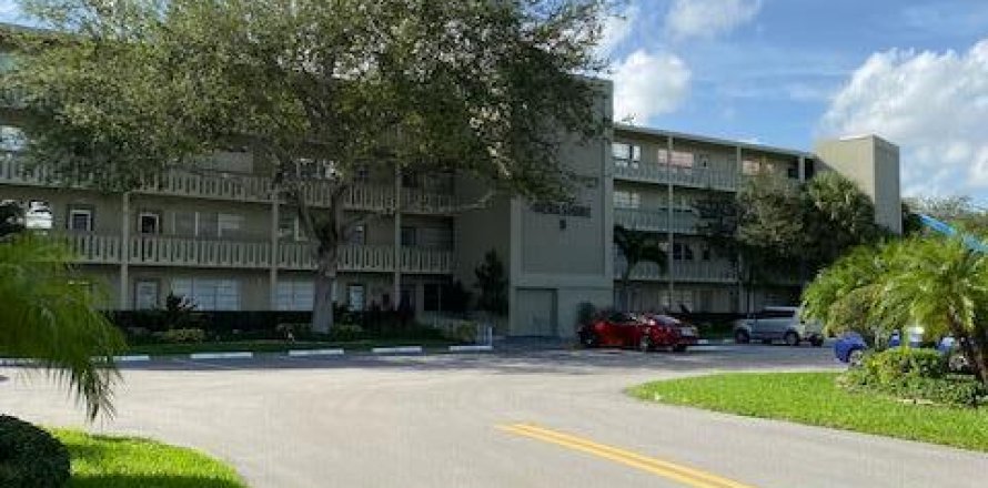 Condo in Deerfield Beach, Florida, 1 bedroom № 922476