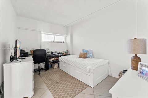 Copropriété à louer à Pompano Beach, Floride: 2 chambres, 74.32 m2 № 2031985 - photo 14