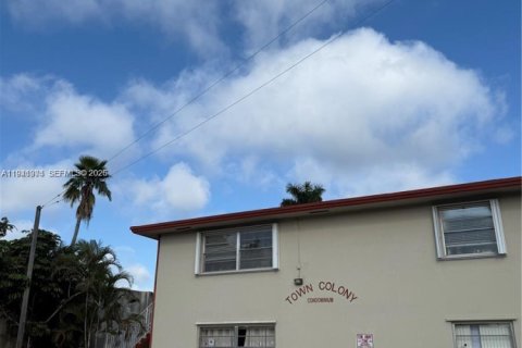 Condo in Hollywood, Florida, 1 bedroom  № 1998775