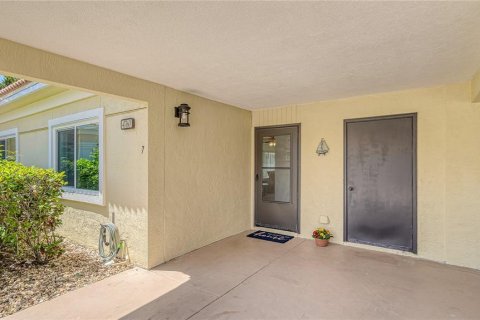 Casa en alquiler en Longboat Key, Florida, 2 dormitorios, 86.49 m2 № 1900941 - foto 3