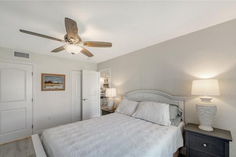 Casa en alquiler en Longboat Key, Florida, 2 dormitorios, 86.49 m2 № 1900941 - foto 17