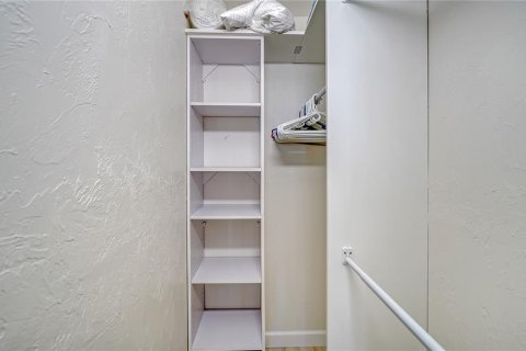 Casa en alquiler en Longboat Key, Florida, 2 dormitorios, 86.49 m2 № 1900941 - foto 18