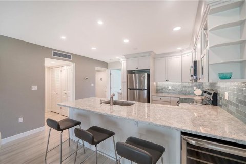 Casa en alquiler en Longboat Key, Florida, 2 dormitorios, 86.49 m2 № 1900941 - foto 9