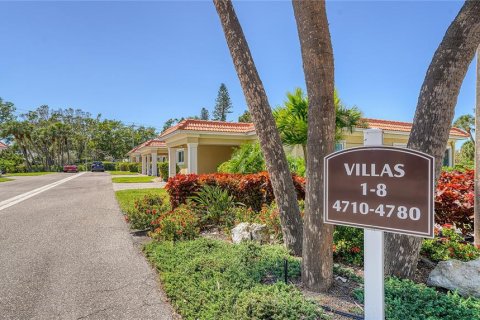 Casa en alquiler en Longboat Key, Florida, 2 dormitorios, 86.49 m2 № 1900941 - foto 1