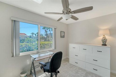 Casa en alquiler en Longboat Key, Florida, 2 dormitorios, 86.49 m2 № 1900941 - foto 21