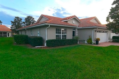 Villa ou maison à vendre à Oxford, Floride: 3 chambres, 147.9 m2 № 2426875 - photo 3