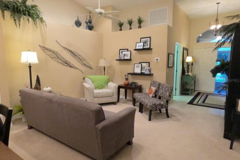 Villa ou maison à vendre à Oxford, Floride: 3 chambres, 147.9 m2 № 2426875 - photo 10