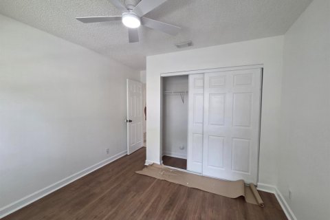 Casa en alquiler en Coconut Creek, Florida, 3 dormitorios, 123.37 m2 № 2262229 - foto 18