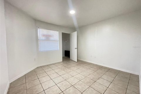 Condo in Kissimmee, Florida, 2 bedrooms № 2231944 - photo 11