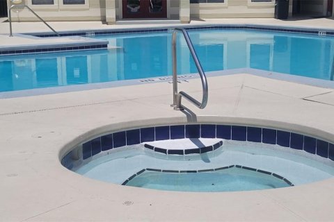 Condo in Kissimmee, Florida, 2 bedrooms № 2231944 - photo 17