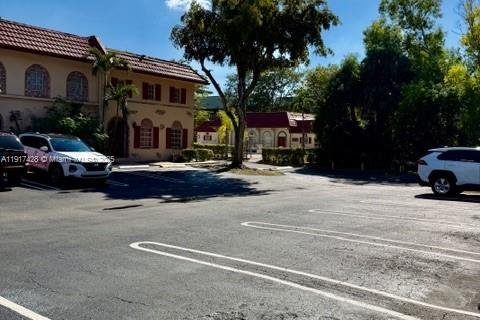 Touwnhouse à louer à Coral Springs, Floride: 3 chambres, 139.35 m2 № 1974277 - photo 14